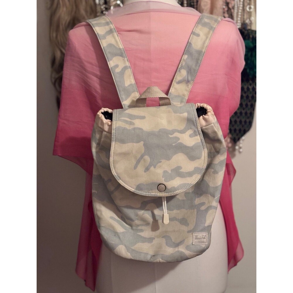 Vintage Y2K Herschel Supply Co Camo Canvas Backpack Drawstring Flap Bag